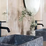 Andronis Arcadia Oia