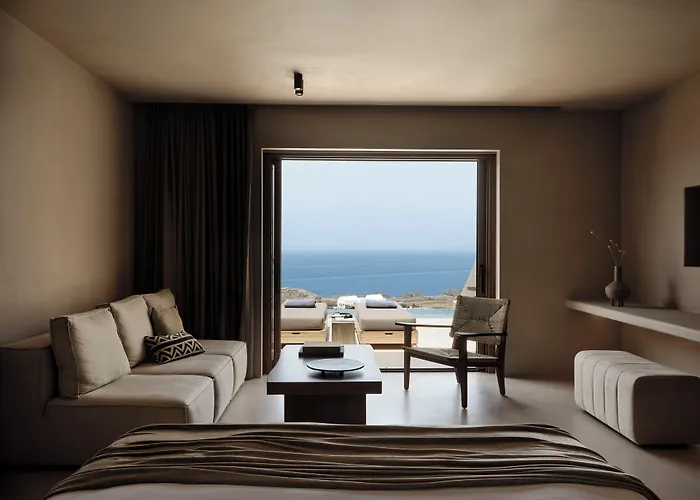 Andronis Arcadia 5* Oia